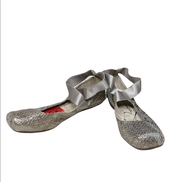 Jessica Simpson Mandalay Ballet Flats - Picture 2 of 6